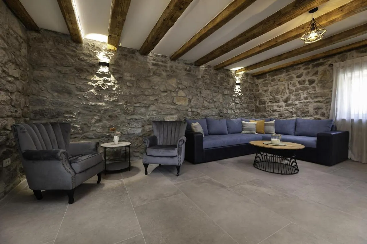 Luxury 5 Stars Villa Berisha Lakmartin