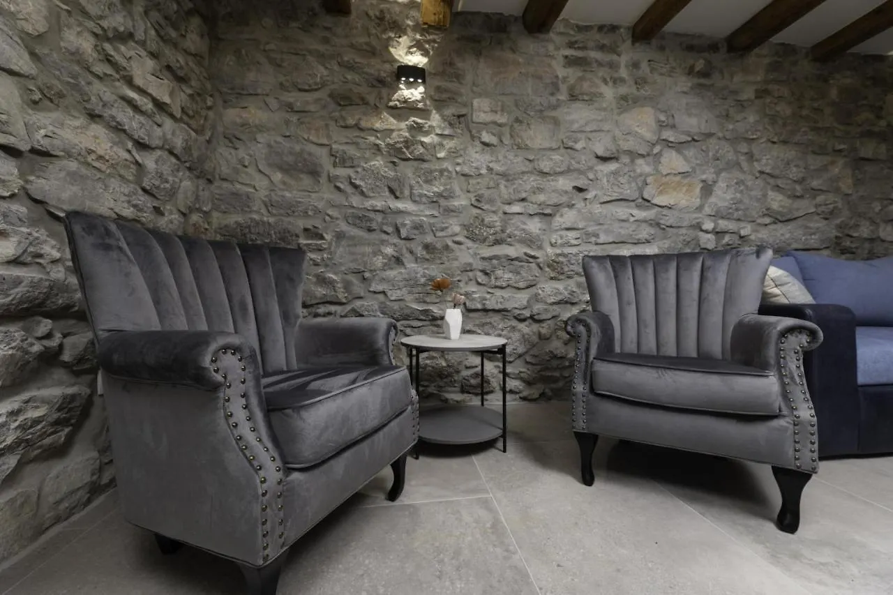 Luxury 5 Stars Villa Berisha Lakmartin